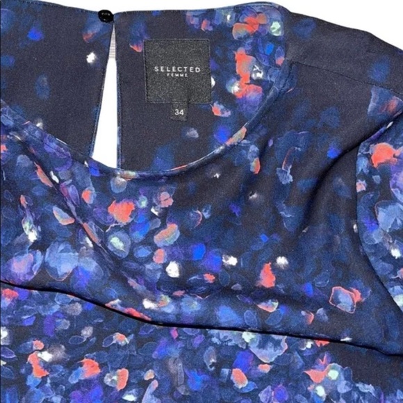 Selected Femme Blouse Small 34 long sleeve Black Blue abstract flower pattern - Picture 3 of 4